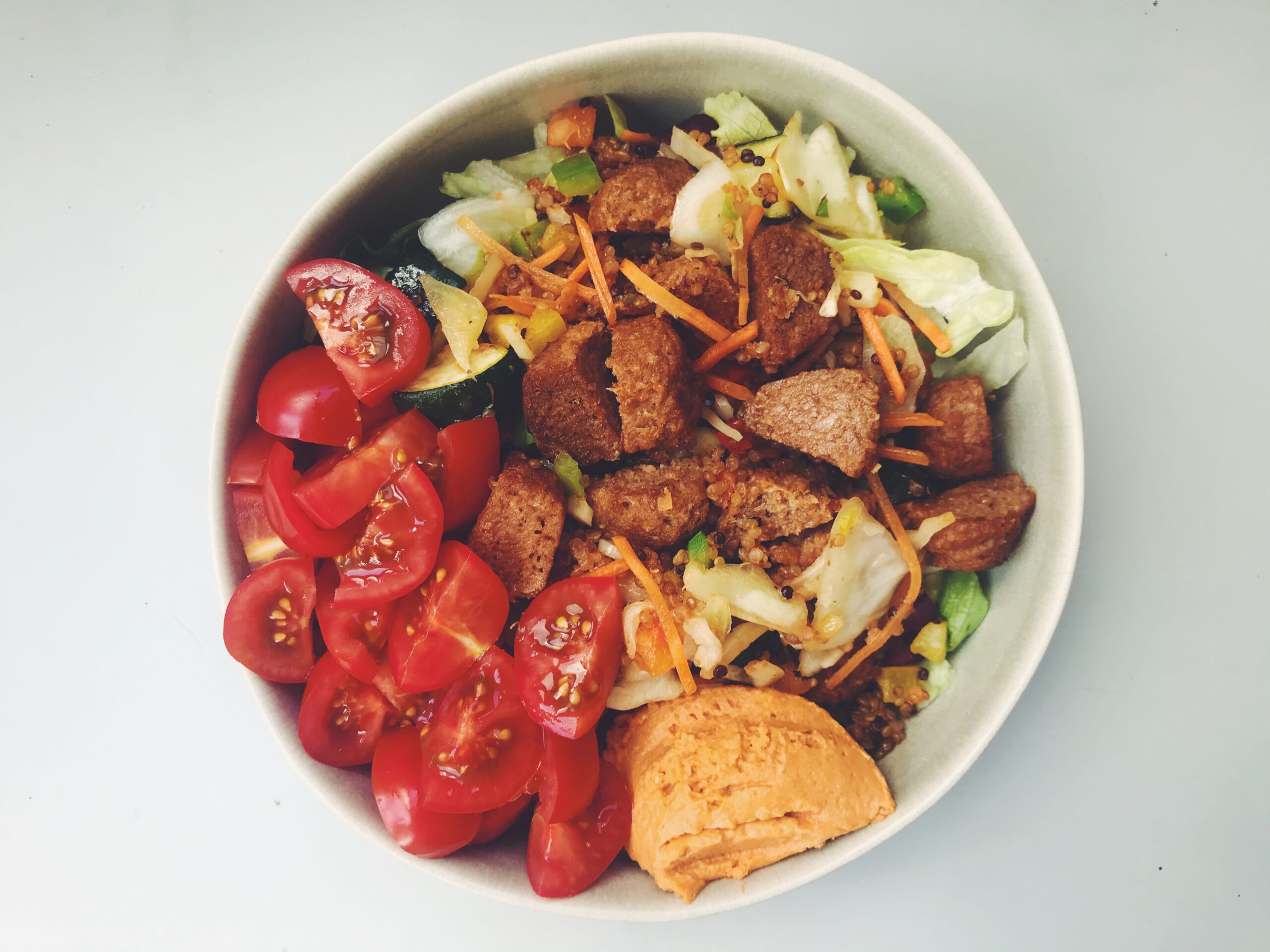 Lunch - salade met vegaballen en quinoa