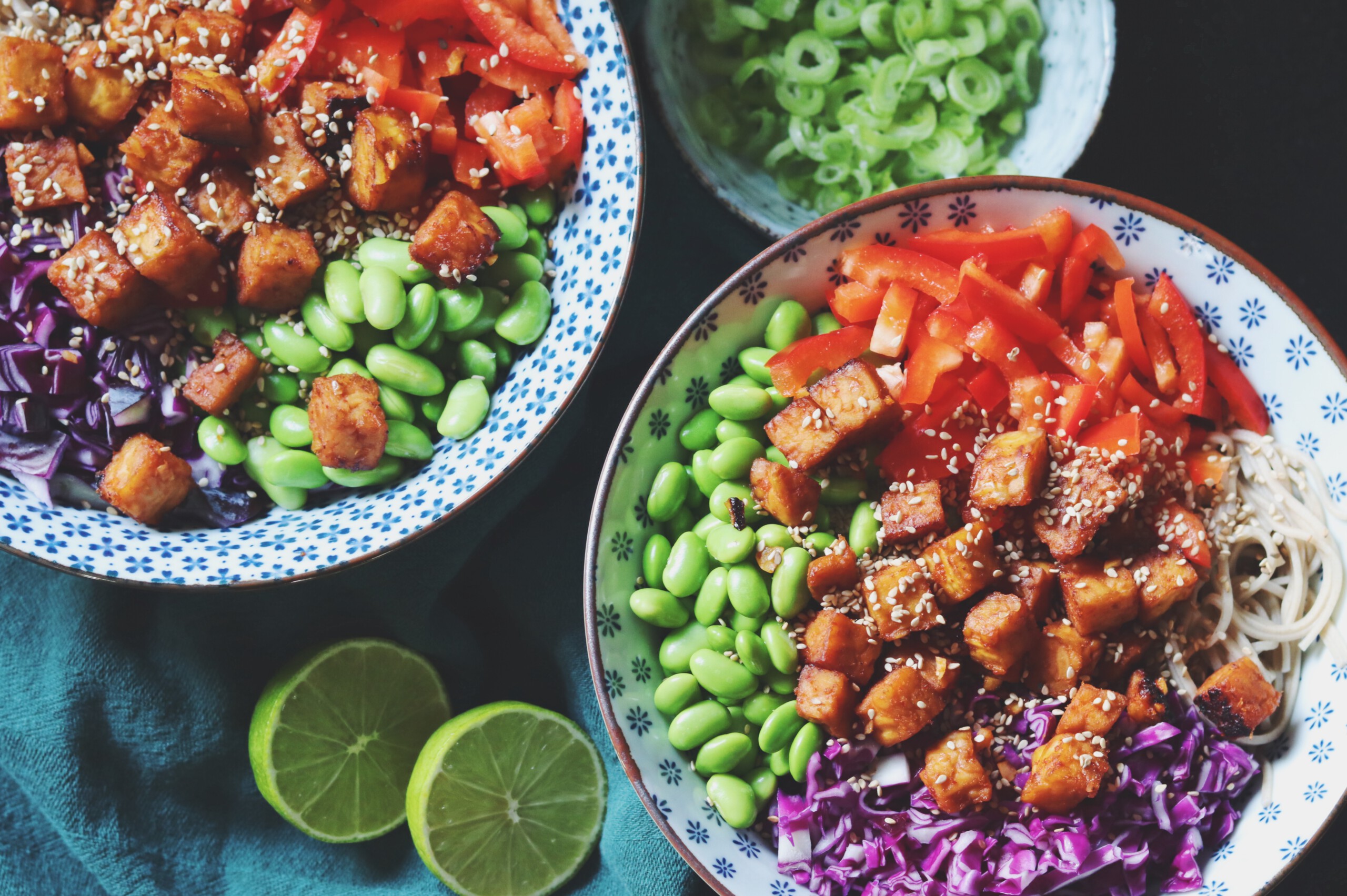 Sobanoedelsalade met tempé